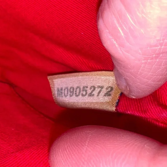 {Dooney & Bourke Cream & Brown Leather Wristlet Convertible Strap} - Picture 10 of 10